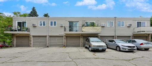 1516 19 1/2 Street S, 6, Moorhead, MN 56560