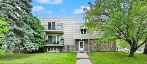 1516 19 1/2 Street S, 6, Moorhead, MN 56560