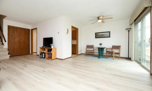 1516 19 1/2 Street S, 6, Moorhead, MN 56560