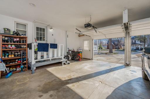 1452 5th Avenue, Windom, MN 56101