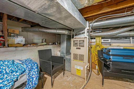 1452 5th Avenue, Windom, MN 56101
