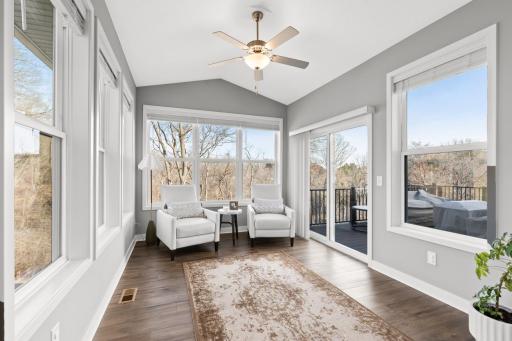 6373 Apple Court, Inver Grove Heights, MN 55077