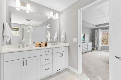 6373 Apple Court, Inver Grove Heights, MN 55077