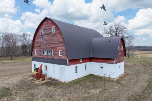 73681 290th Street, Saint James, MN 56081