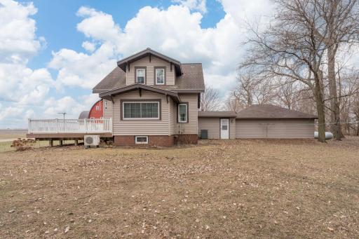 73681 290th Street, Saint James, MN 56081