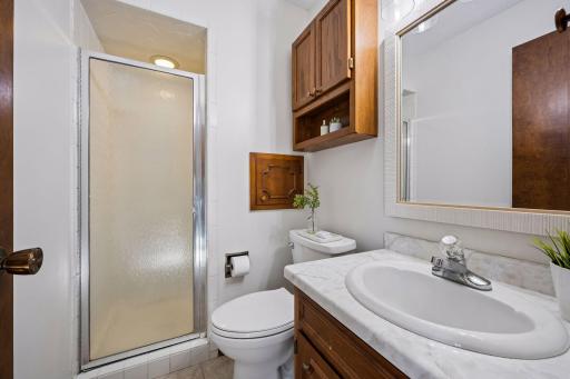 1902 13th Street South - Spacecrafting - 0022.jpg