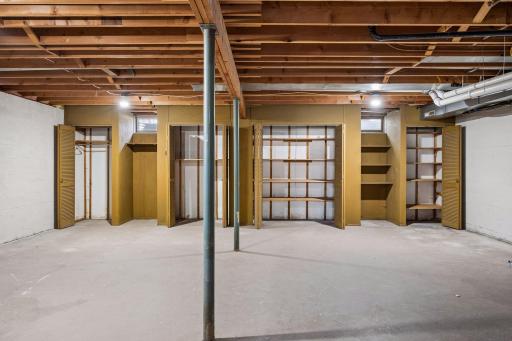 1902 13th Street South - Spacecrafting - 0032.jpg