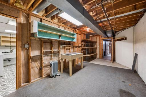 1902 13th Street South - Spacecrafting - 0035.jpg