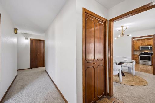 1902 13th Street South - Spacecrafting - 0005.jpg