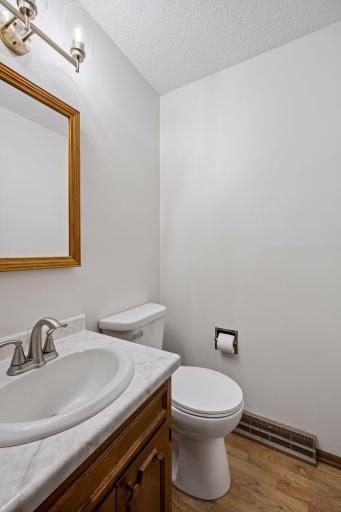 1902 13th Street South - Spacecrafting - 0028.jpg