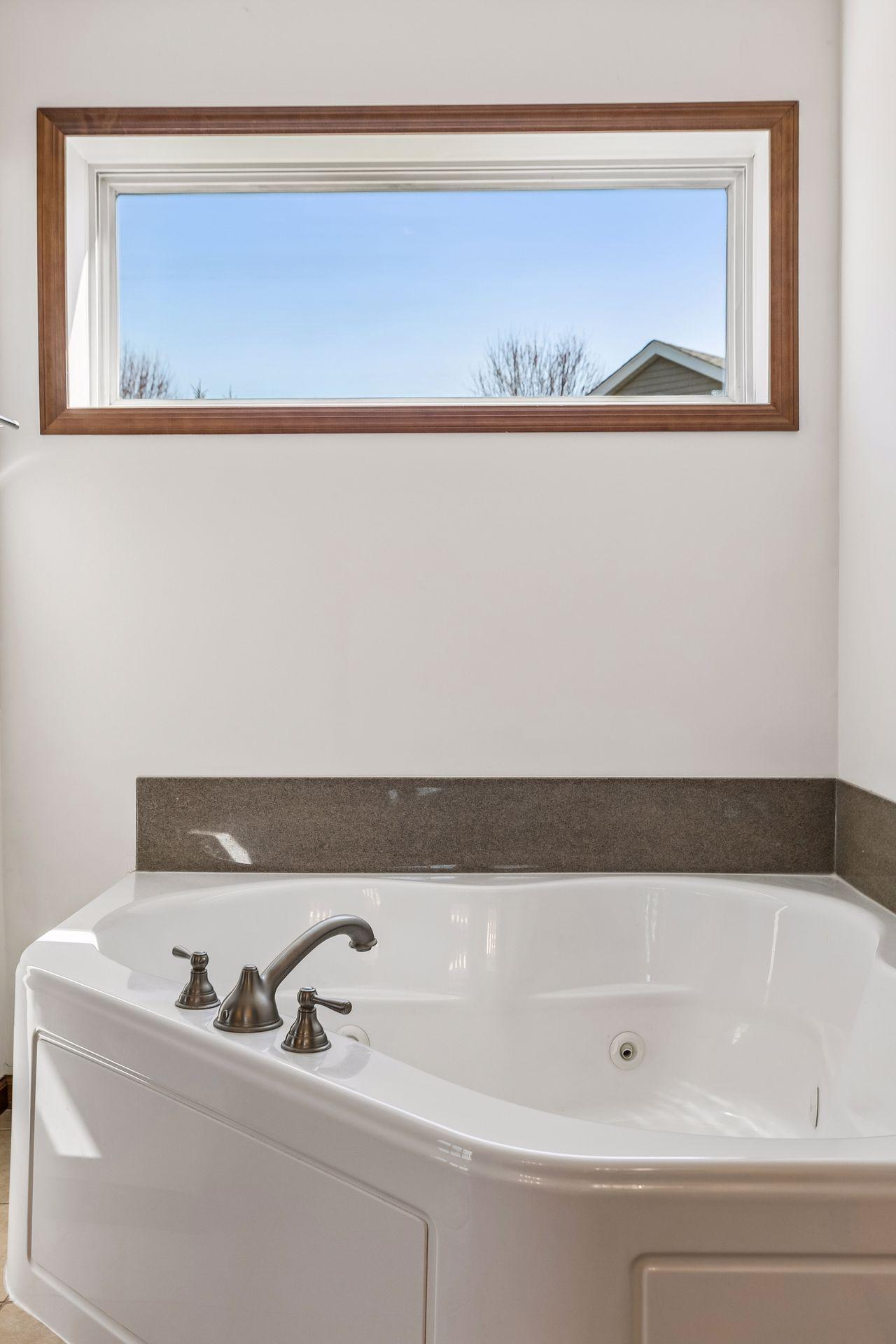 2403 Grey Eagle Bay - Spacecrafting - 0048.jpg