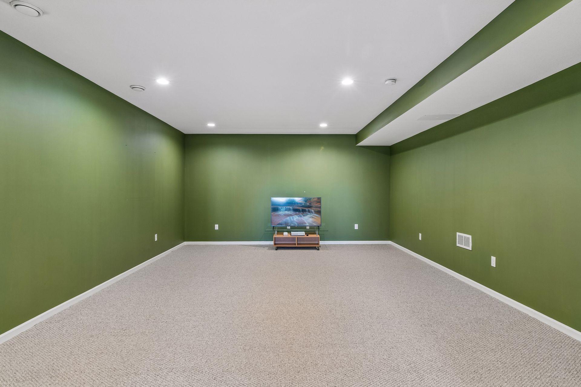 2403 Grey Eagle Bay - Spacecrafting - 0054.jpg