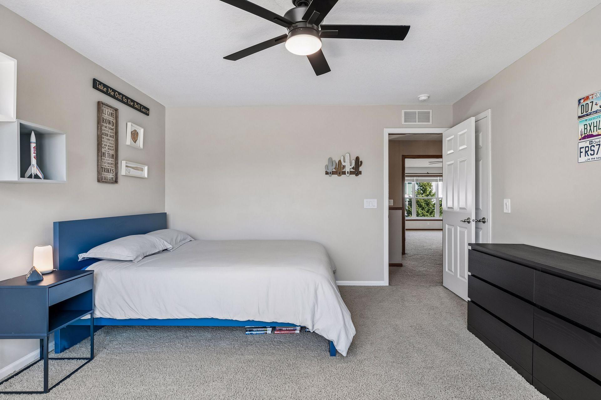 2403 Grey Eagle Bay - Spacecrafting - 0041.jpg