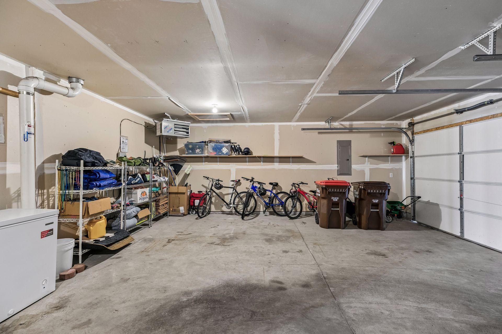 2403 Grey Eagle Bay - Spacecrafting - 0029.jpg