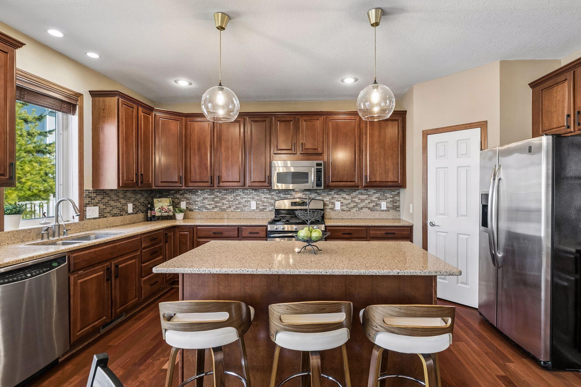 2403 Grey Eagle Bay - Spacecrafting - 0021.jpg