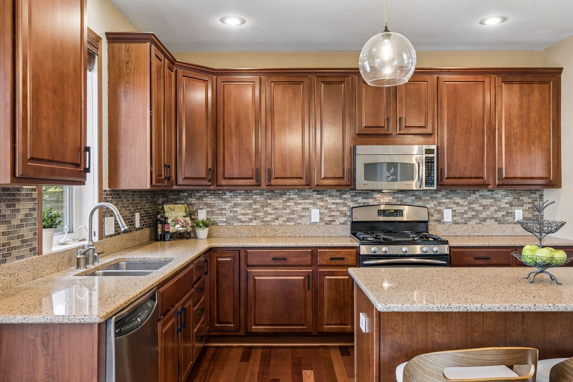 2403 Grey Eagle Bay - Spacecrafting - 0022.jpg