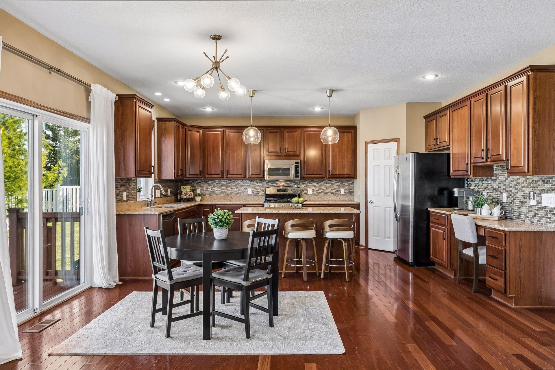 2403 Grey Eagle Bay - Spacecrafting - 0017.jpg