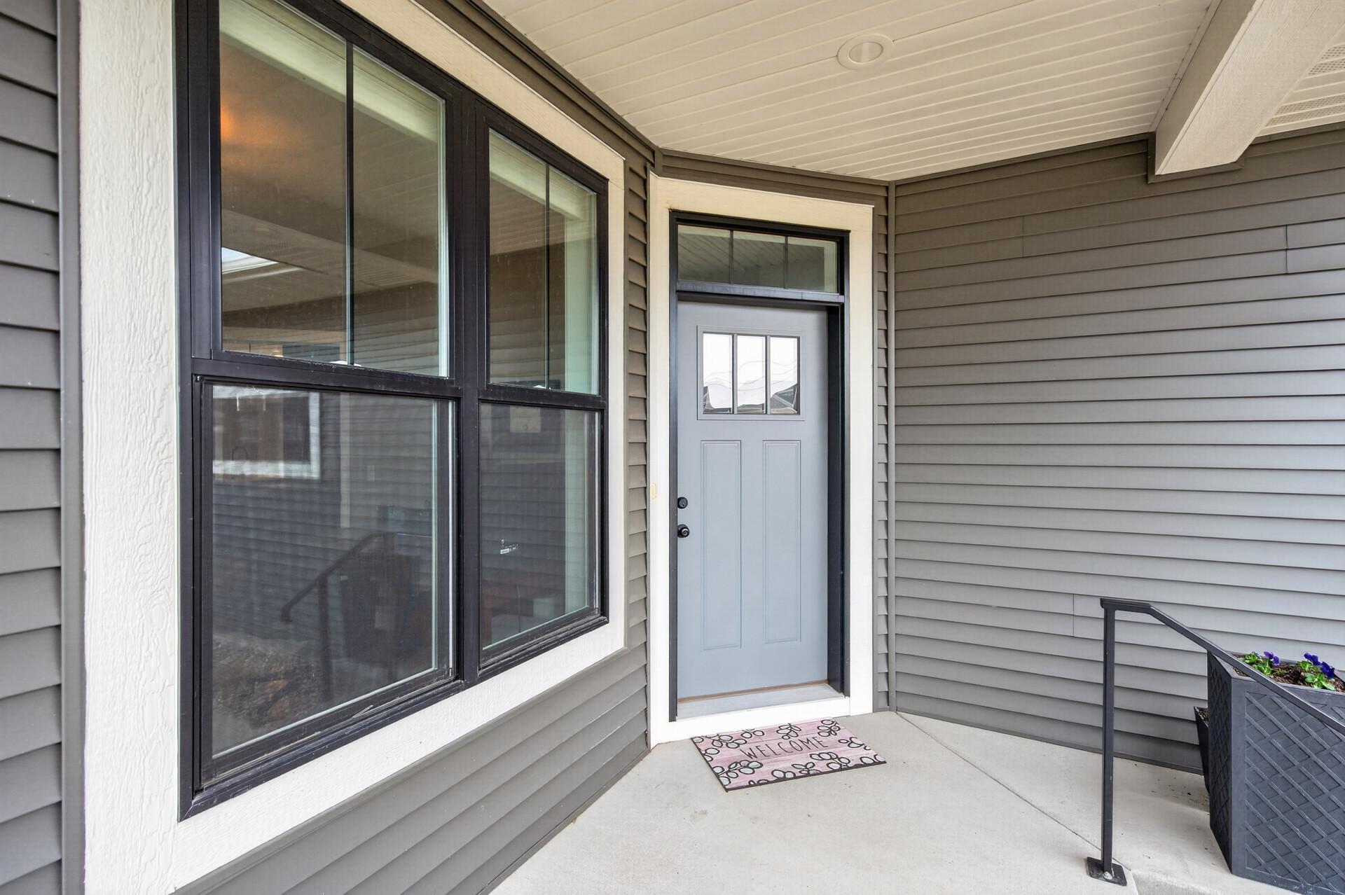 Front door porch area