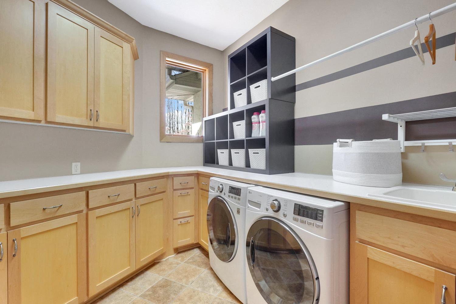 Main level laundry room