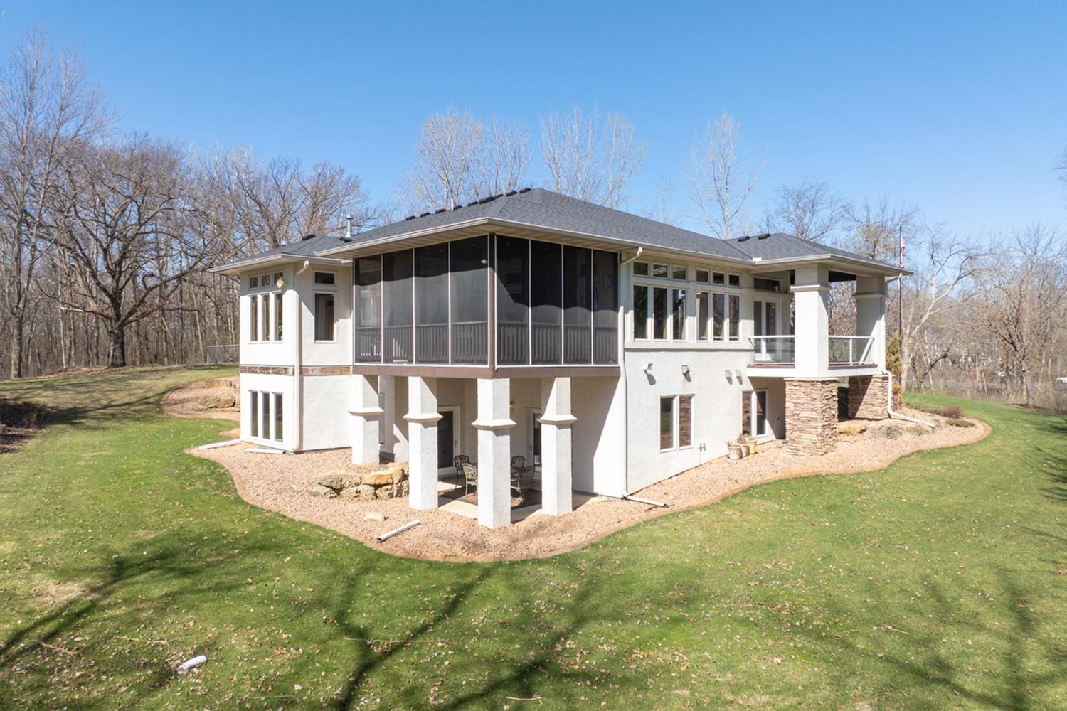 9401 Elm Court Prior Lake MN 55372