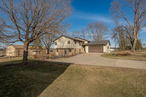 10460 County Road 50, Cologne, MN 55322