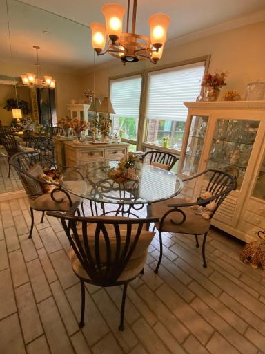6075 Lincoln Drive, 201, Hopkins, MN 55436