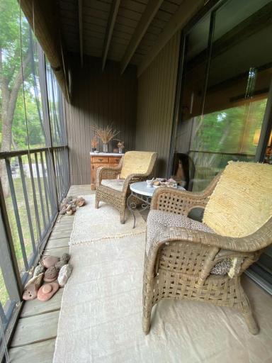 6075 Lincoln Drive, 201, Hopkins, MN 55436