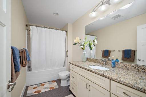 1013 Planters Path, Bayport, MN 55003-34.jpg