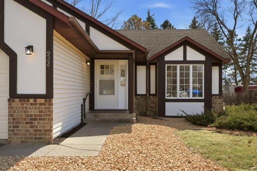9227 79th Street S, Cottage Grove, MN 55016