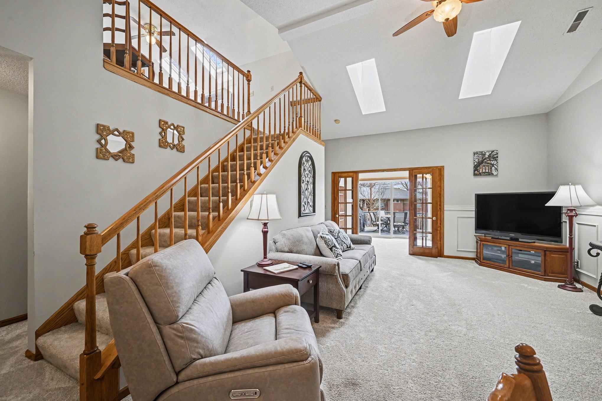 13x16 Living room with sky lights