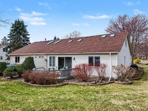 425 Maine Street S, Bayport, MN 55003