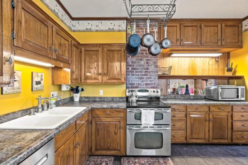 930 3rd Avenue, Eau Claire, WI 54703