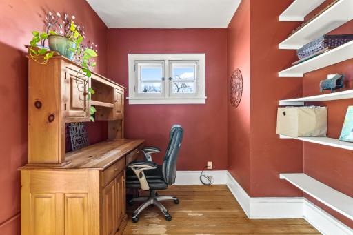 930 3rd Avenue, Eau Claire, WI 54703