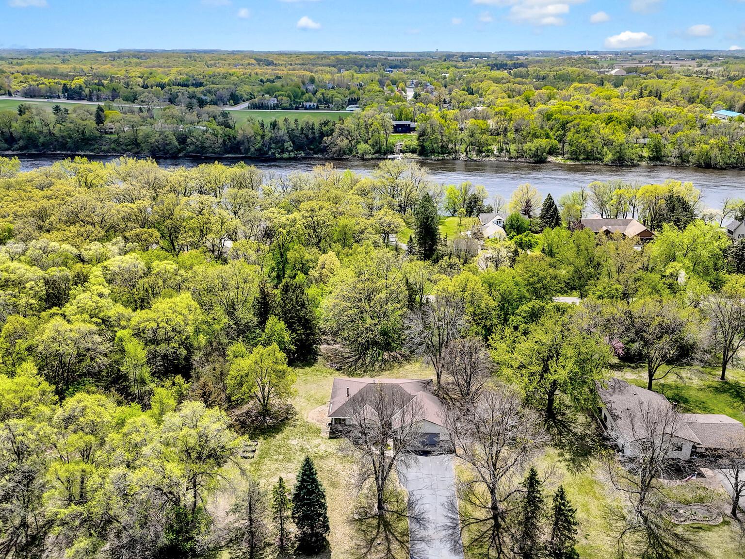 1 Wooded 1 acre lot near the river.jpg