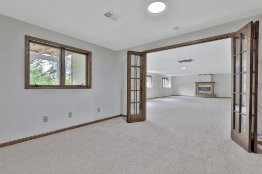 13460 Riverview Drive NW, Elk River, MN 55330