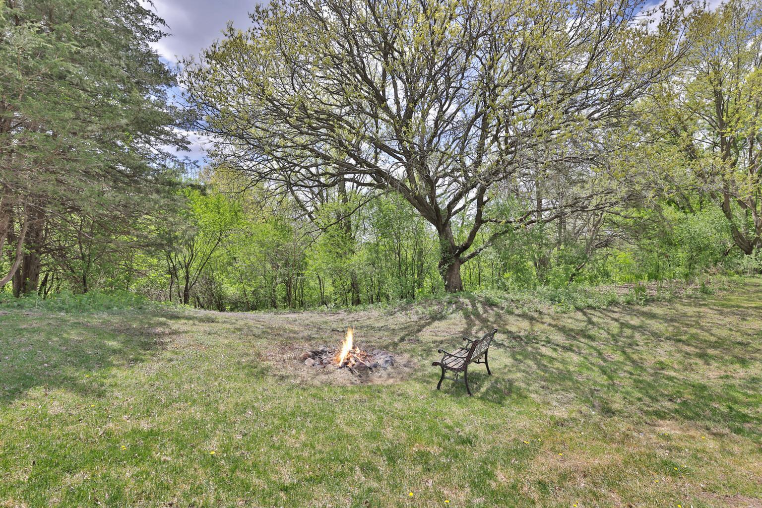 6Riverview firepit.jpg