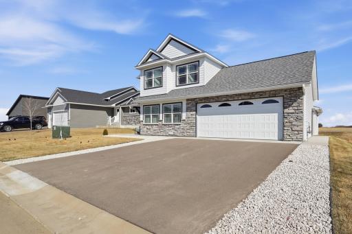 9934 14th Circle NE, Saint Michael, MN 55376