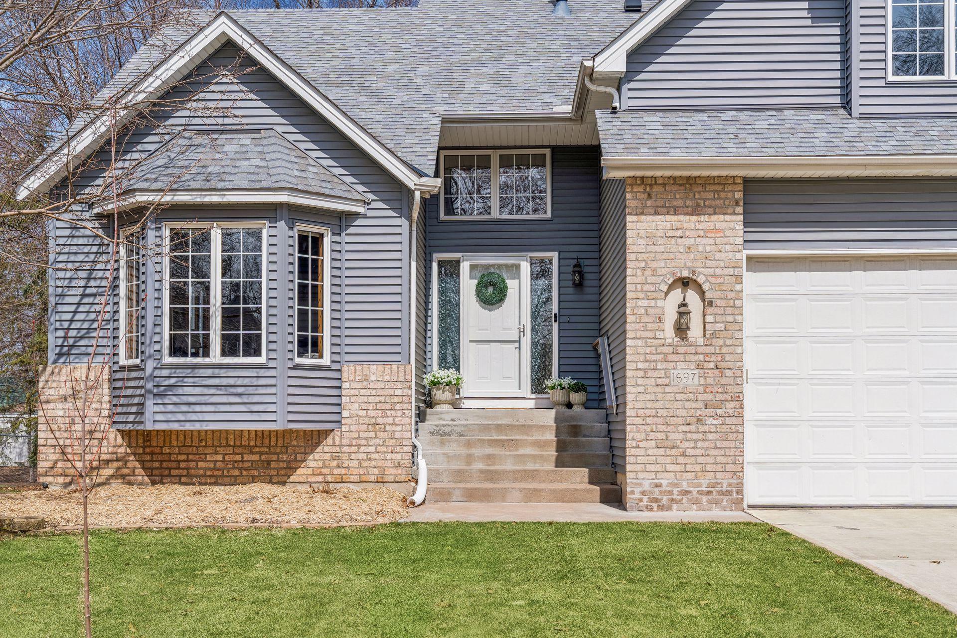 1697 120th Lane NE - Spacecrafting - 0003.jpg