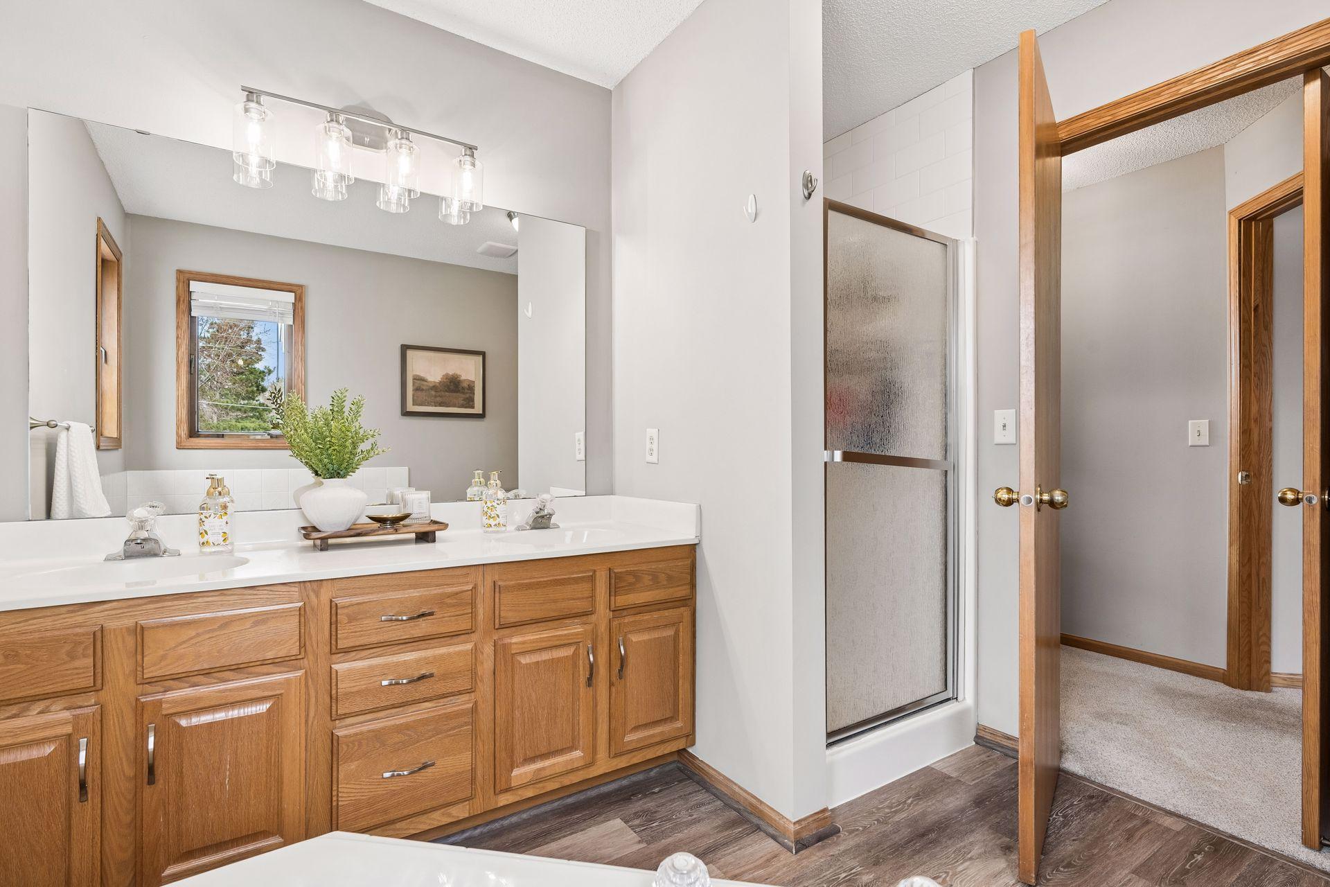 1697 120th Lane NE - Spacecrafting - 0029.jpg