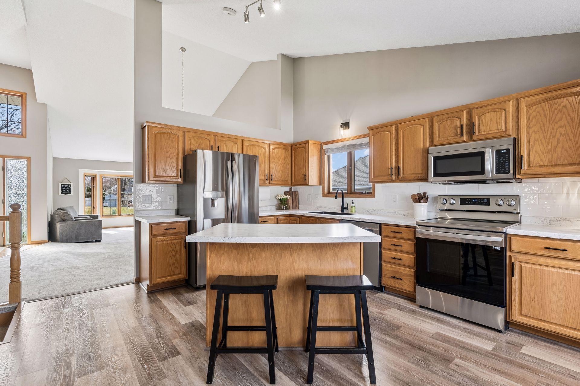 1697 120th Lane NE - Spacecrafting - 0018.jpg