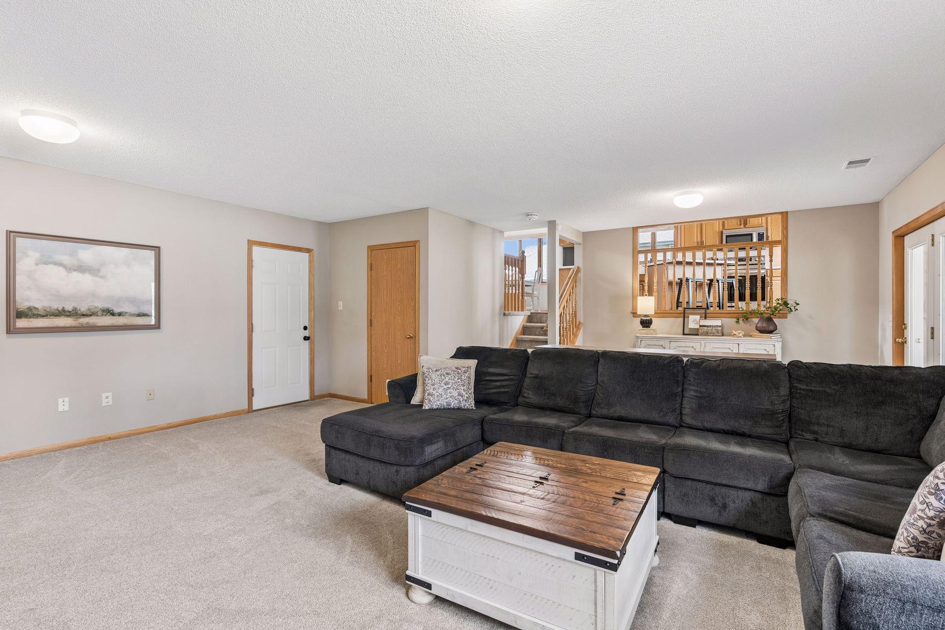 1697 120th Lane NE - Spacecrafting - 0035.jpg