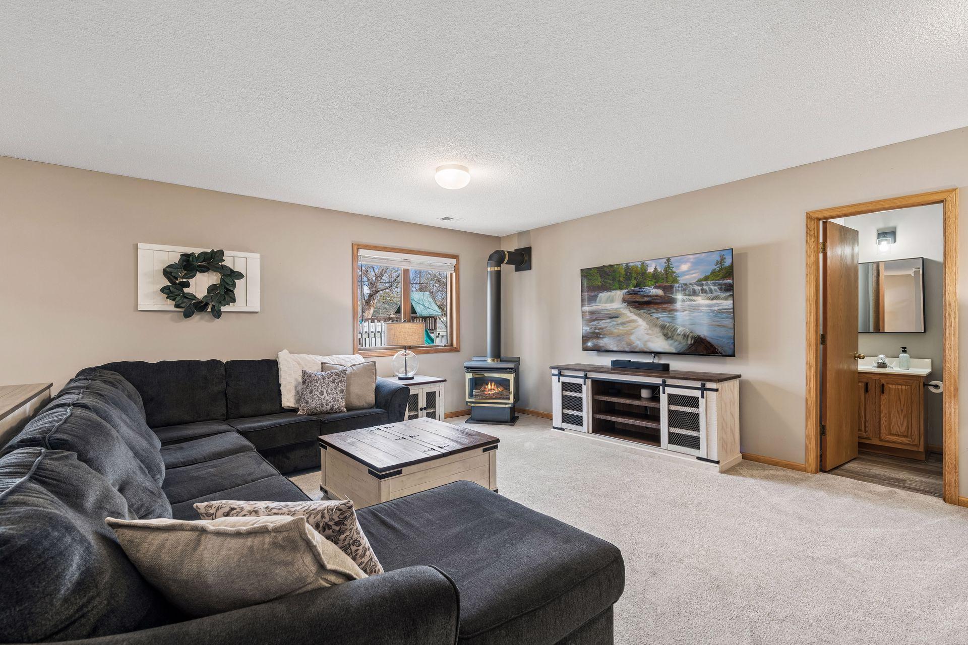 1697 120th Lane NE - Spacecrafting - 0038.jpg