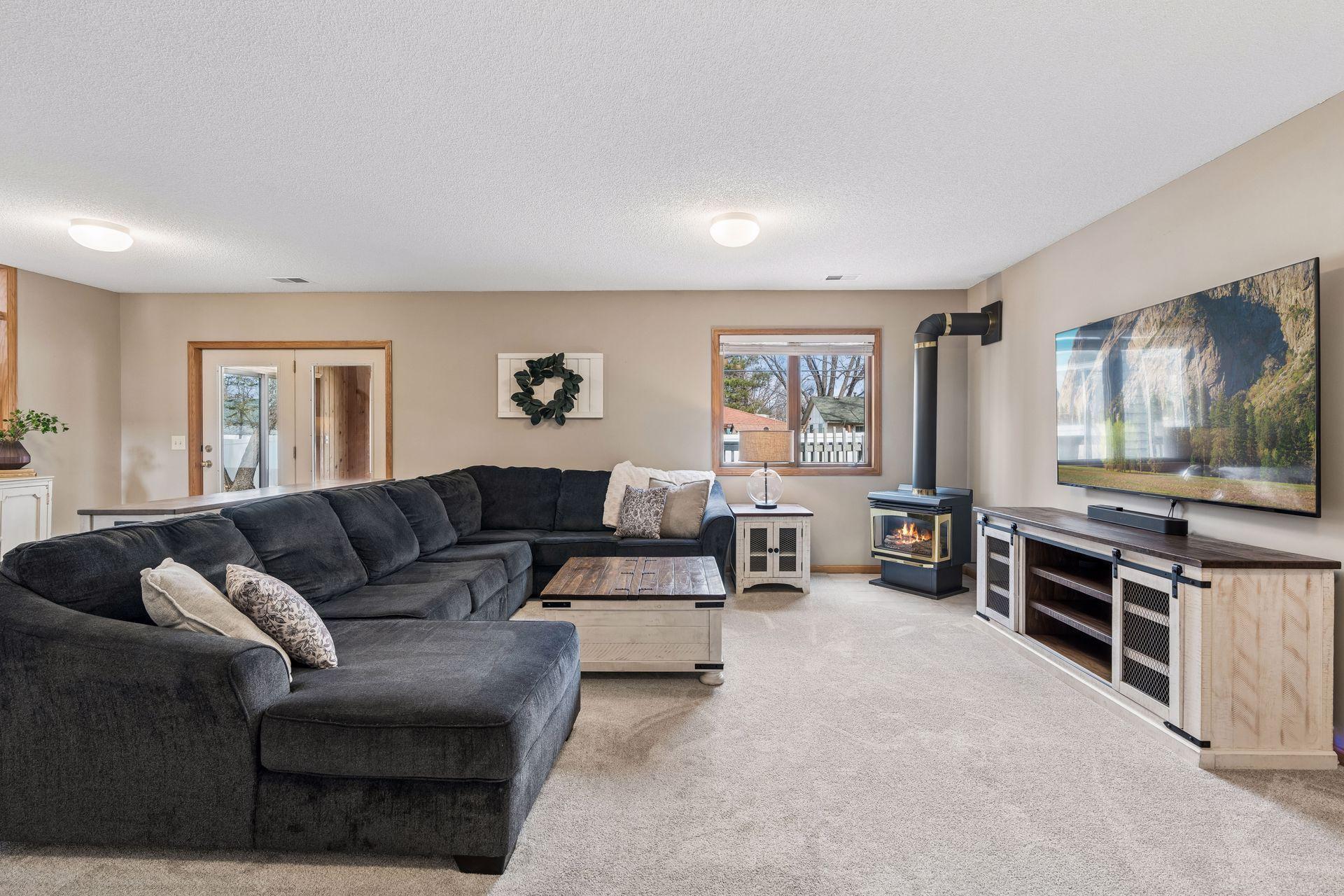 1697 120th Lane NE - Spacecrafting - 0037.jpg