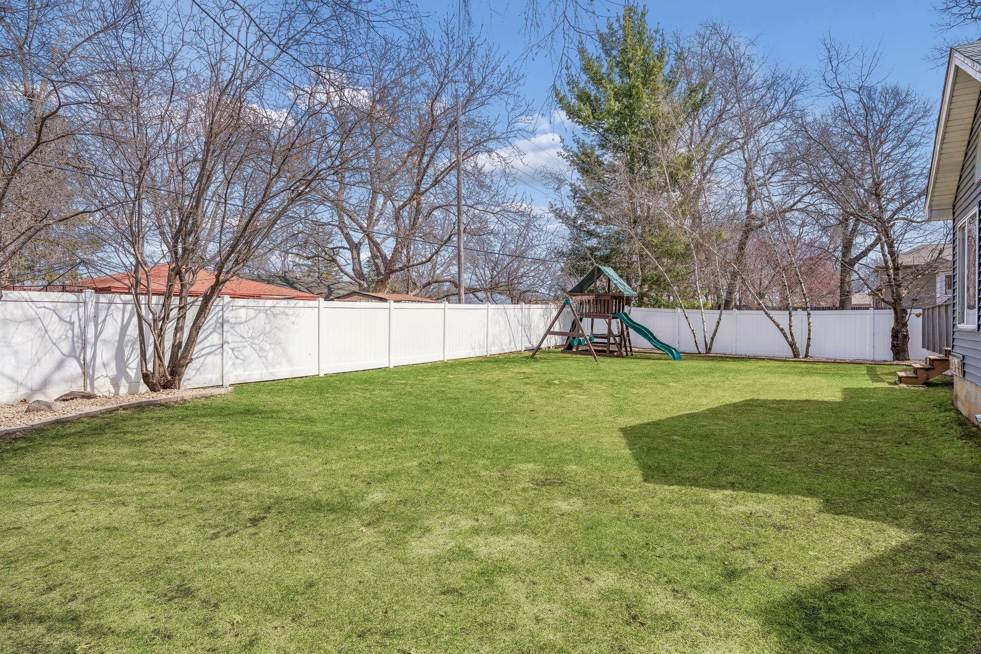 1697 120th Lane NE - Spacecrafting - 0060.jpg