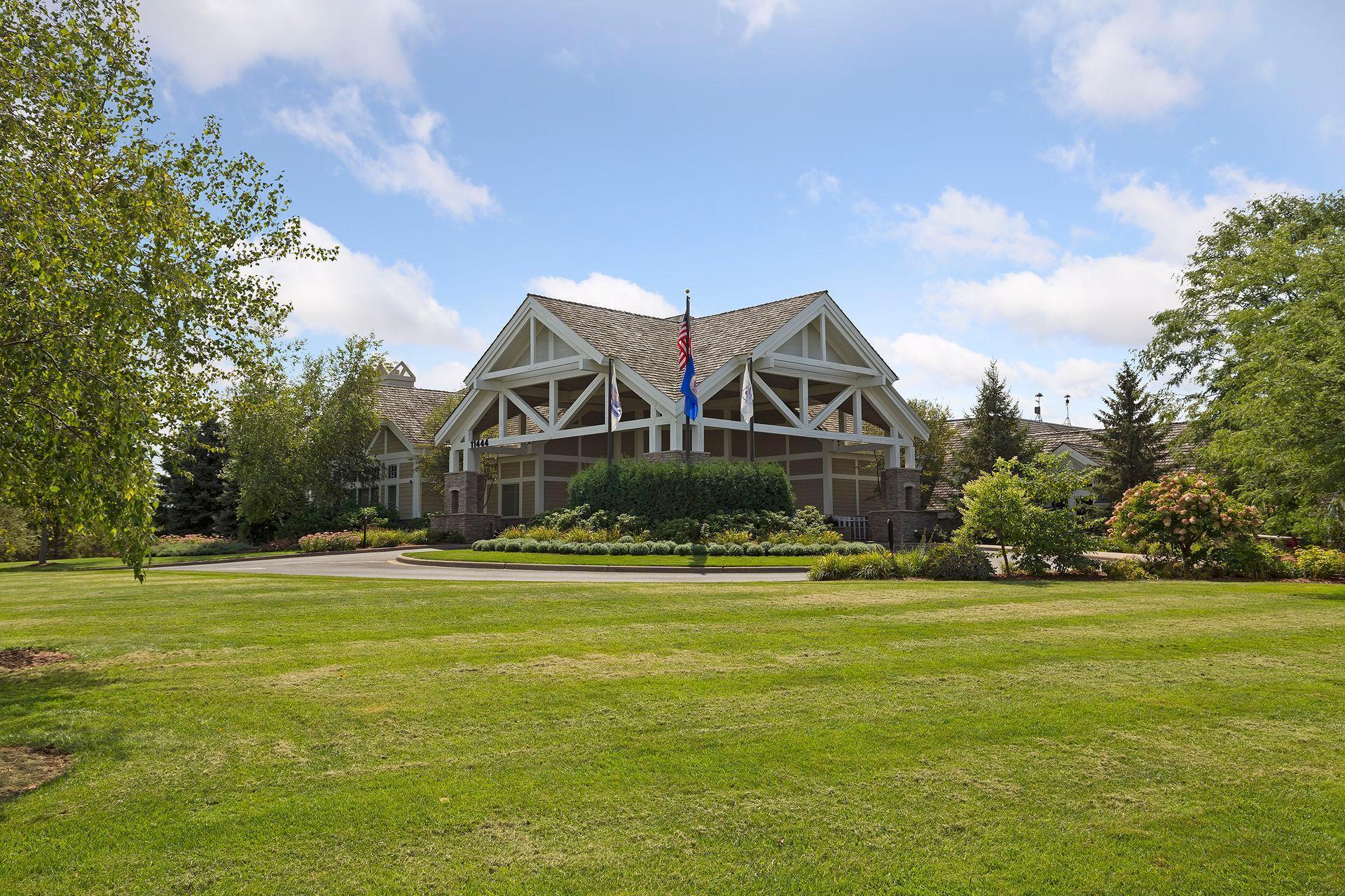 1697 120th Lane NE - Spacecrafting - 0065.jpg