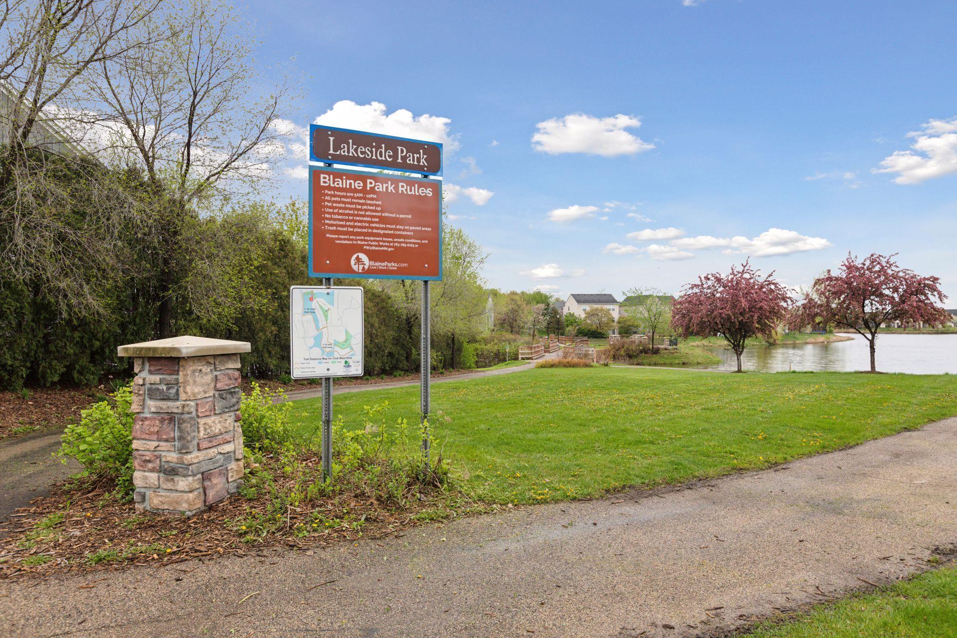 1697 120th Lane NE - Spacecrafting - 0076.jpg