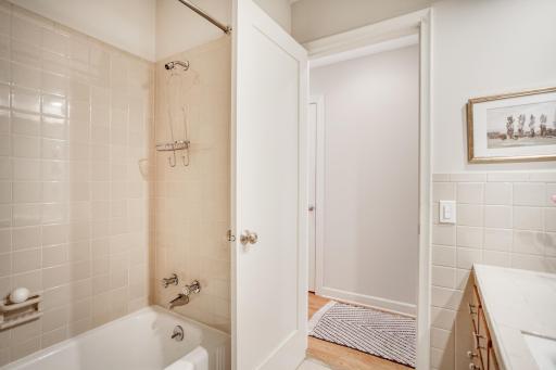 2221 Quebec Drive, Minneapolis, MN 55426