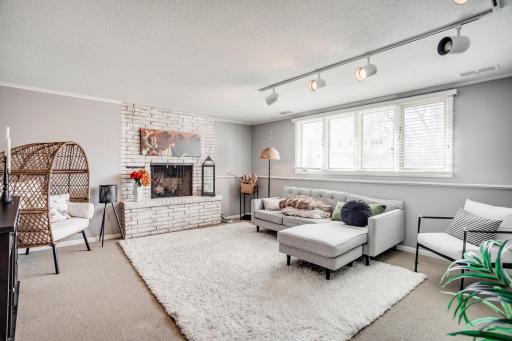 2221 Quebec Drive, Minneapolis, MN 55426