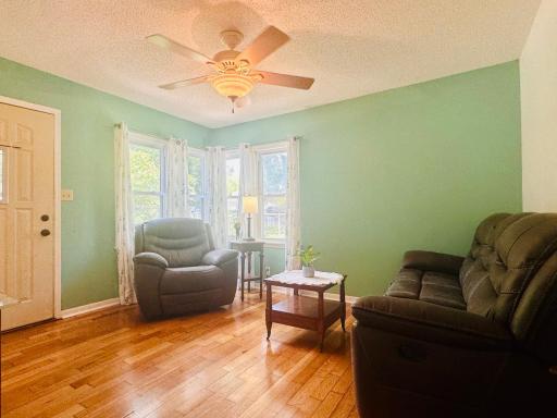 526 Summit Street NE, Columbia Heights, MN 55421