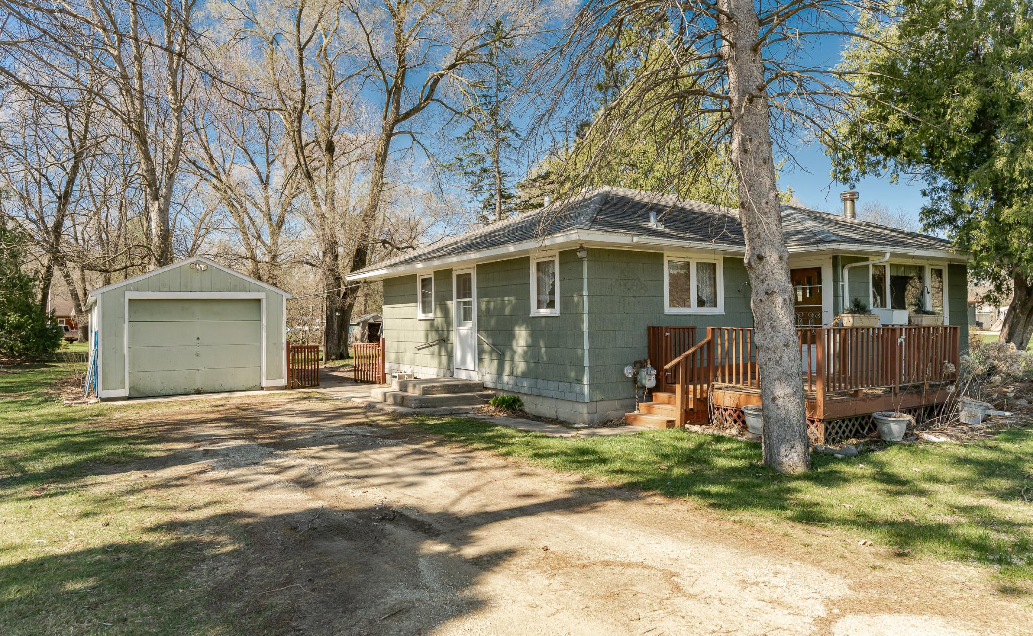 3379 Marion Rd SE.jpg